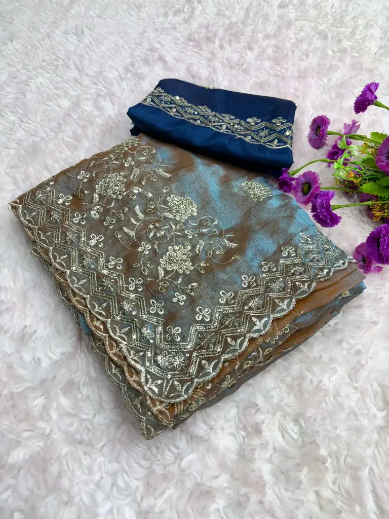 beautiful c-pallu seqance thread work with Blouse