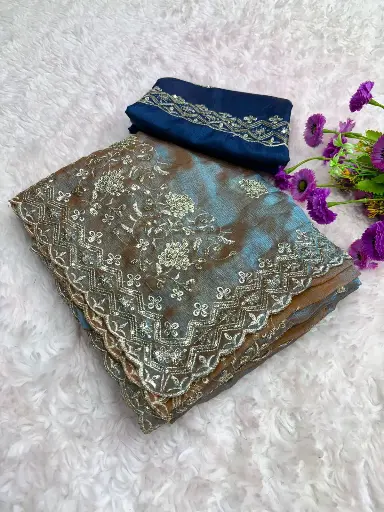 beautiful c-pallu seqance thread work with Blouse